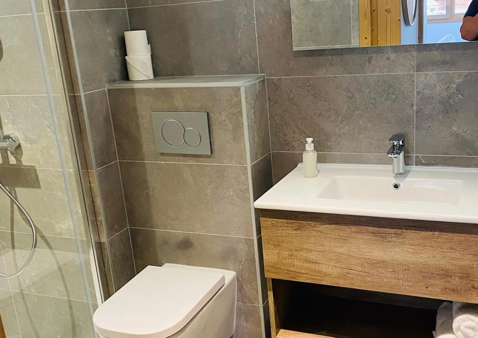 Apartment Okami مورزين